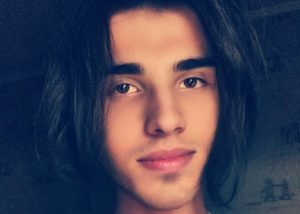 Певца Славу Волка- Не пустили в поезд : Отправился в наркологический центр