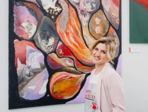 Художница Анастасия Стрижкова решила устроить «Перерождение»